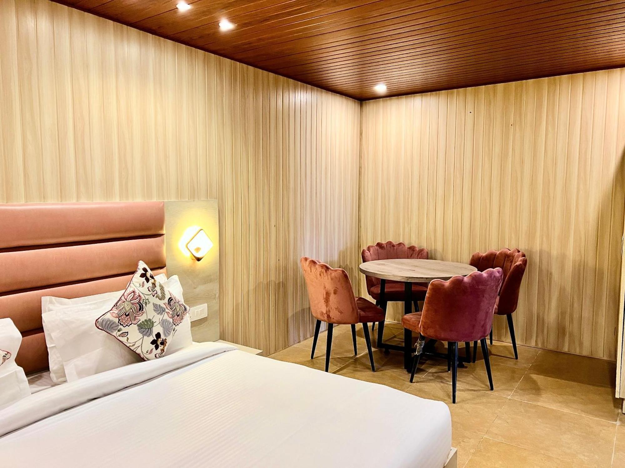 Hotel Pride Inn - 800 Mts From Mall Road Массури Экстерьер фото