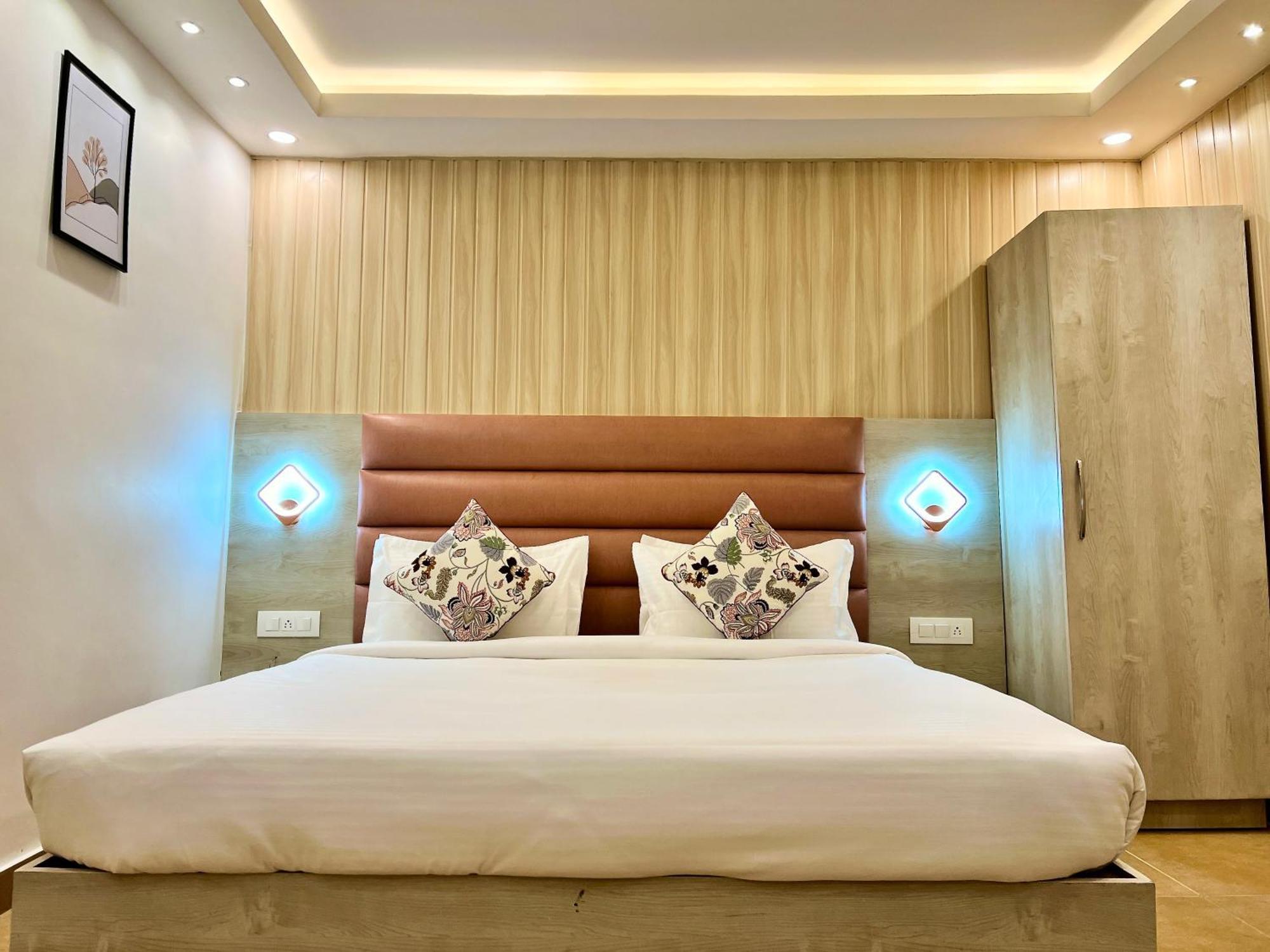 Hotel Pride Inn - 800 Mts From Mall Road Массури Экстерьер фото